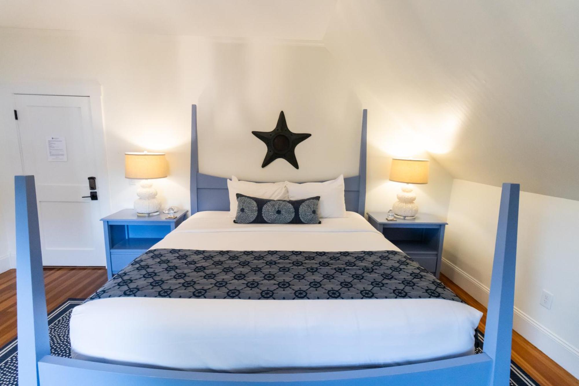 Paws On Pelham (Adults Only) Bed and Breakfast Νιούπορτ Εξωτερικό φωτογραφία